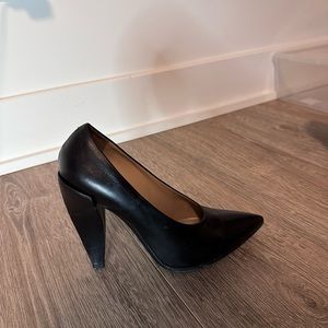 Michael Kors Black leather shoes